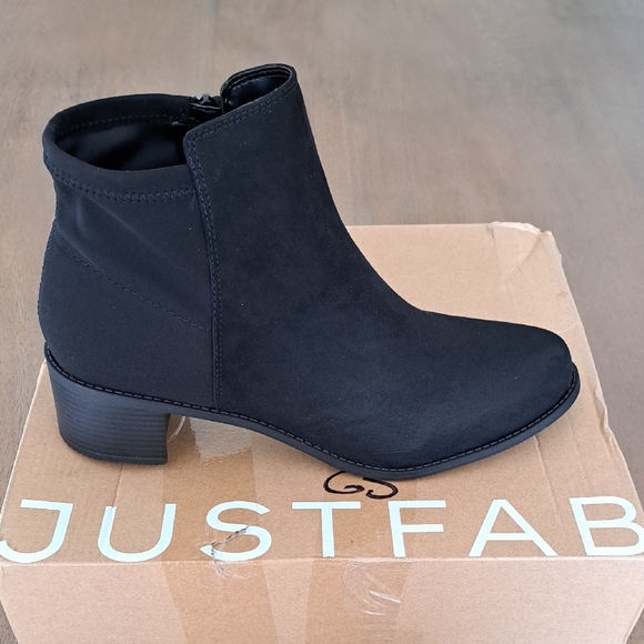 JustFab  Alexis Ankle Boot - Color: Black - Size: 11 - Picture 1 of 9